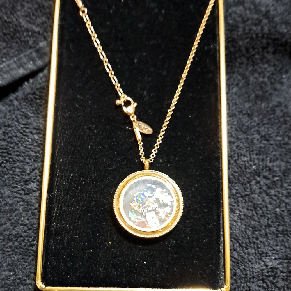 Origami Owl Gold Locket Necklace